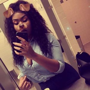 Meet your Posher, Maria